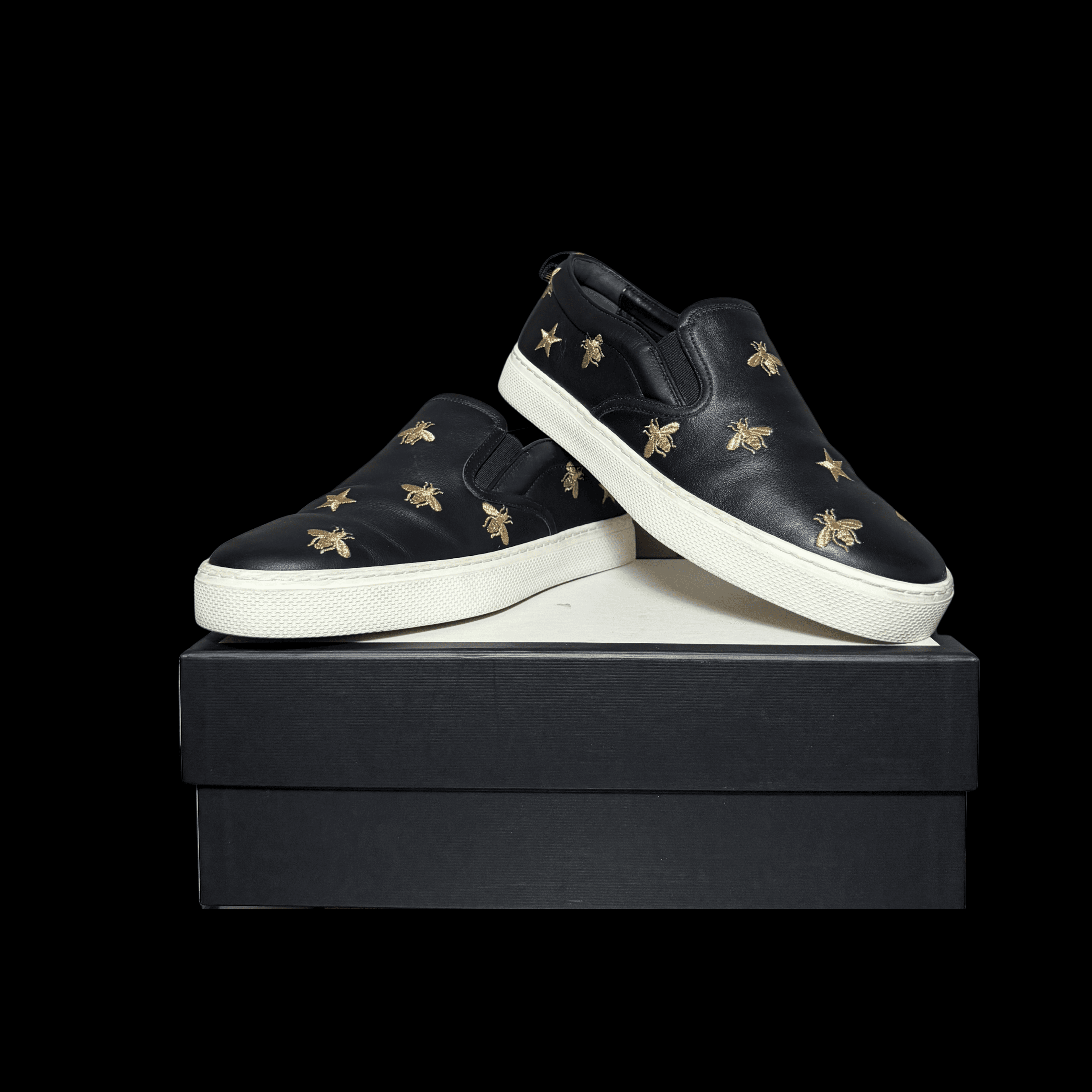 Gvcci Dublin Slip-On Embroidered Gold Bee