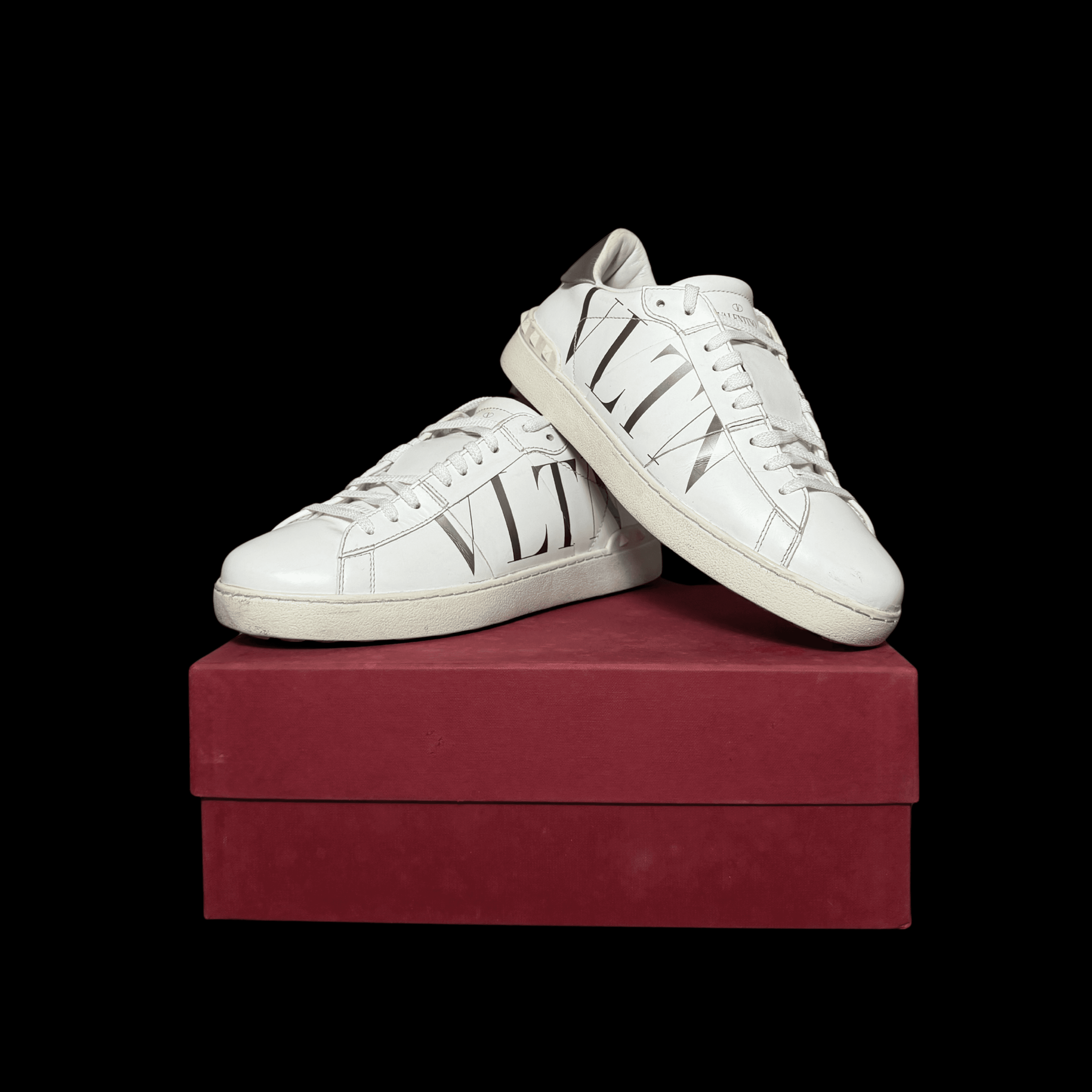 Vàlentino Garavani Open VLTN Rockstud